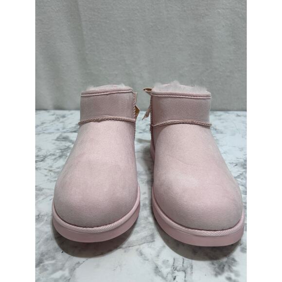 Juicy Couture Blush Pink Faux Fuzzy Ankle Booties 9 Faux Suede Bow Detail Logo - Picture 5 of 10